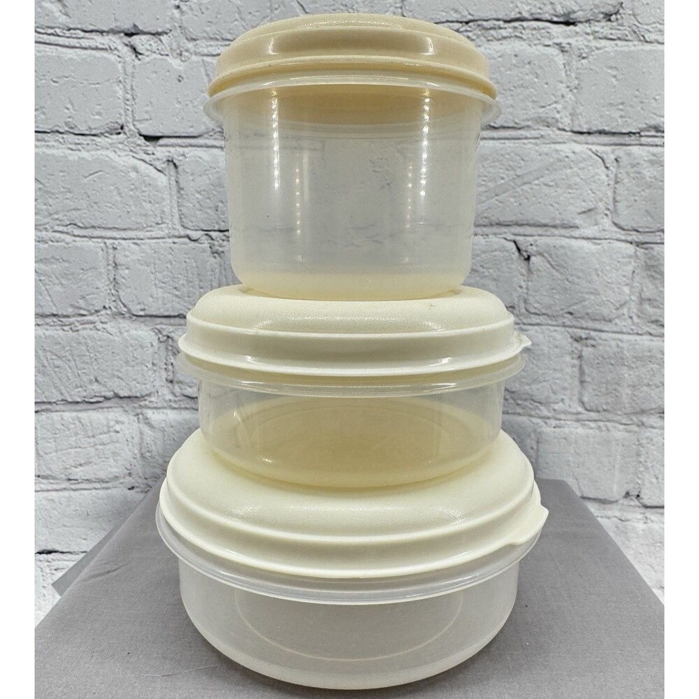 3pc VTG Rubbermaid Servin Saver Round Food Storage Container 1.4 Q /1.7 P/ 3 C